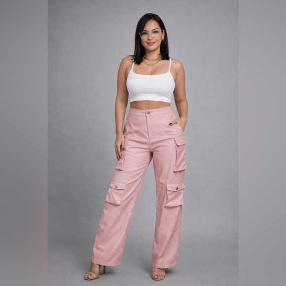 💞 Blush Power Luxe Cargo Pants - Picture 4 of 15